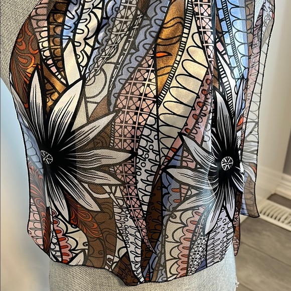 Floral Patterned Scarf Silk Feel - Picture 2 of 6